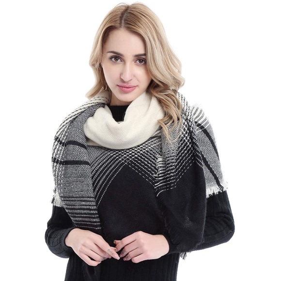 Cream Grey Black Ultra Plush Plaid Blanket Scarf - Picture 6 of 8